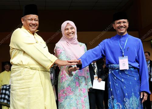 KL33_20042013_LEMBAH_PANTAI