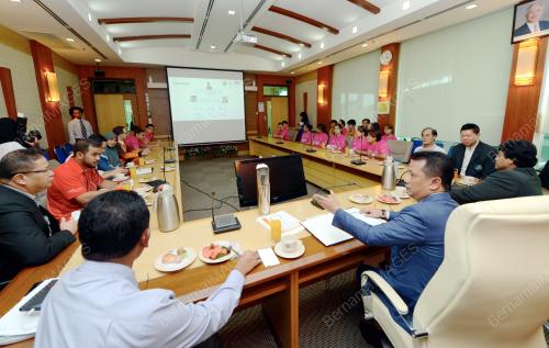 KL33_20052015_CDM_ATLET