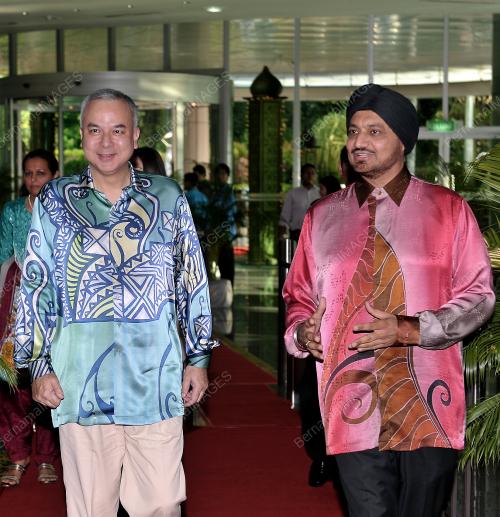 KL33_20082013_RAJA_NAZRIN