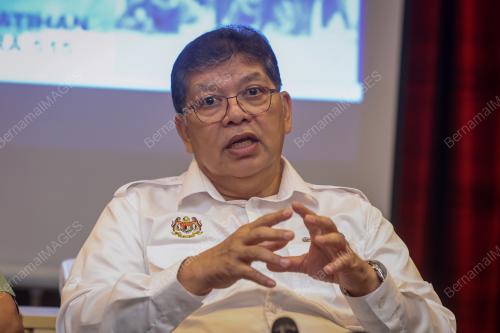 TAN SRI JOHARI ABDUL