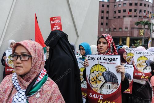 KL33_21072017_AL_AQSA_BN201707200390