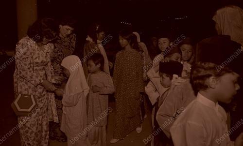RAFIDAH AZIZ BERBUKA PUASA MALAM TUJUH LIKUR