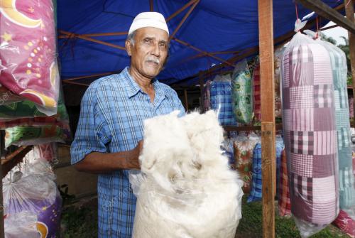 BANTAL KEKABU