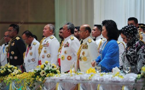 KL33_24022012_AGONG