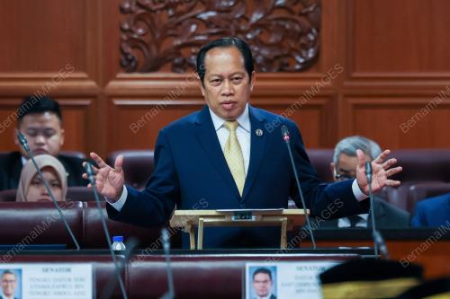 DATUK SERI AHMAD MASLAN