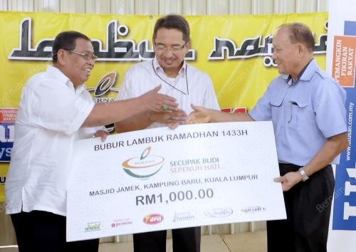 KL33_24072012_BERNAS
