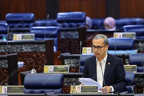 FAHMI FADZIL