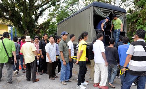 KL33_25022012_HANTAR