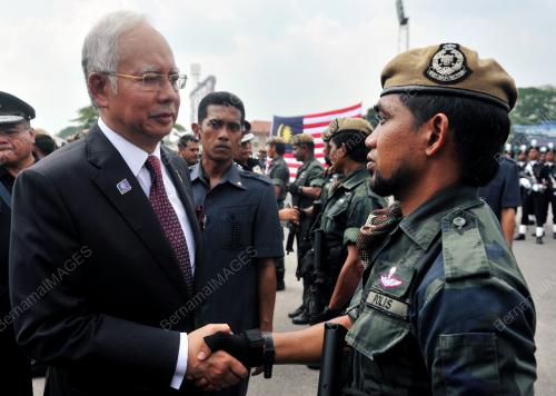 KL33_25032013_PM_POLIS