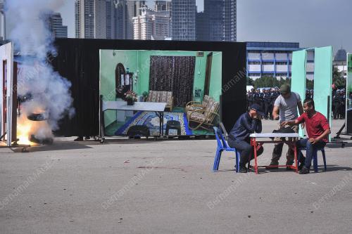 KL33_25032018_PERSEMBAHAN_BN201803243003