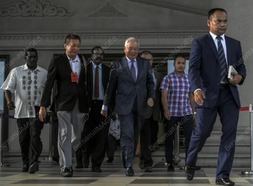 KL33_25042019_NAJIB_SRC