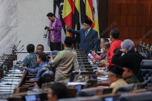 DEWAN RAKYAT