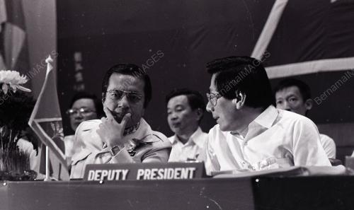 MAHATHIR MOHAMAD