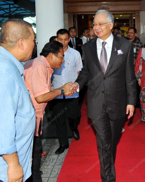 DATUK SERI MOHD NAJIB TUN ABDUL RAZAK