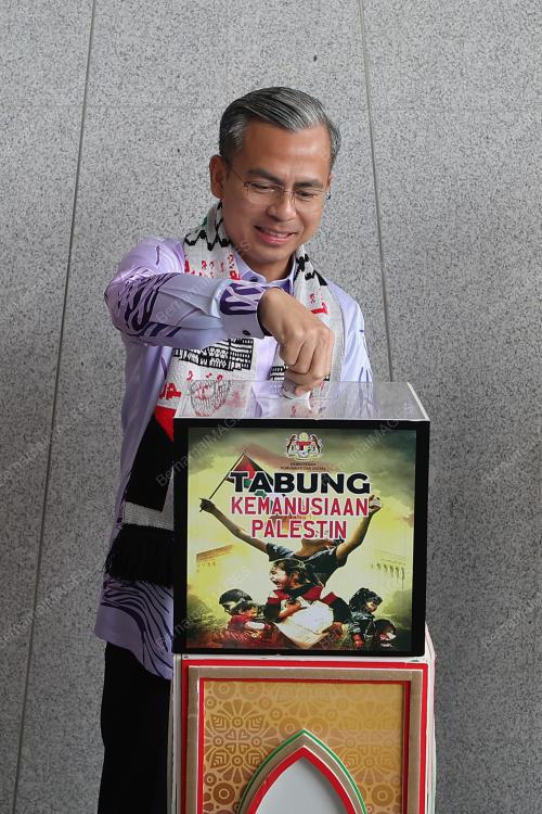 FAHMI FADZIL