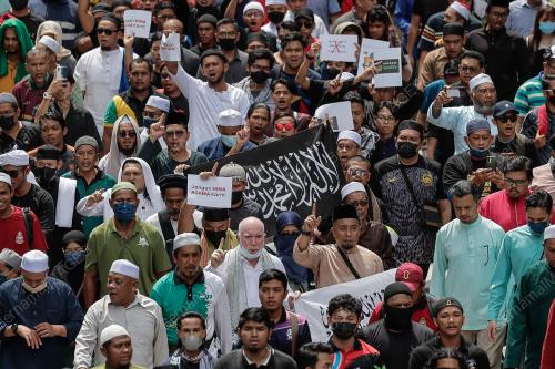 DEMONSTRASI SOLIDARITI BANTAHAN PENGHINAAN AGAMA ISLAM