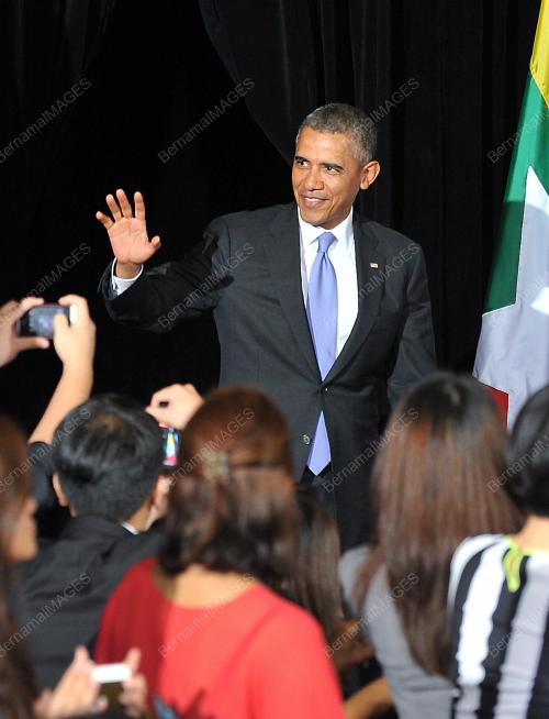 KL33_27042014_OBAMA_UM