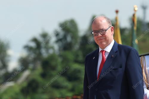 PUTERA ALBERT II