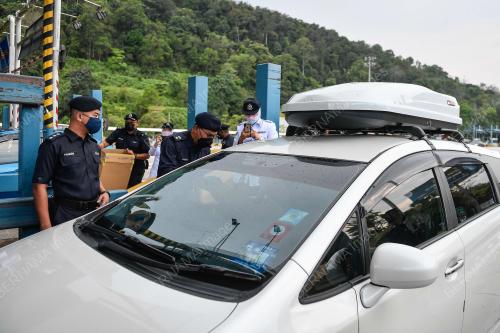 SUPT AZMAN SHARI'AT