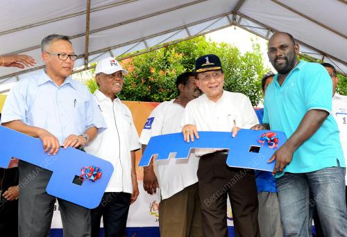 KL33_28052012_RAIS