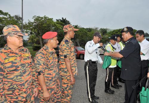 DATUK SALLEH MAT RASID