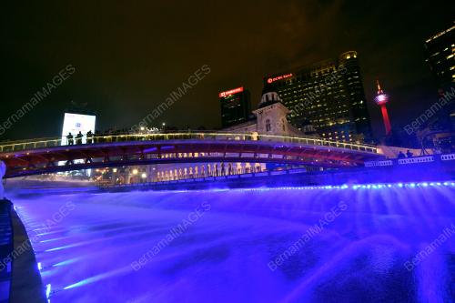 KL33_28082017_RIVER_LIFE