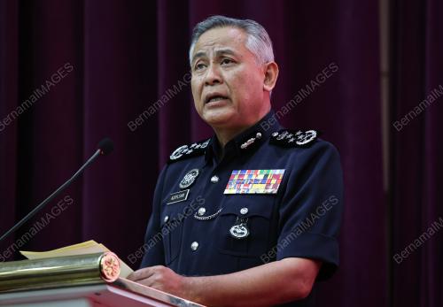 TAN SRI ACRYL SANI