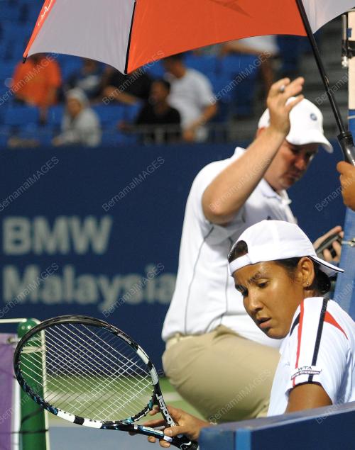 KL33_29022012_TENIS