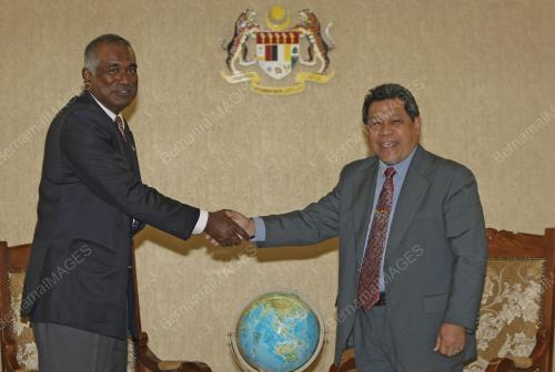 PANDIKAR AMIN MULIA