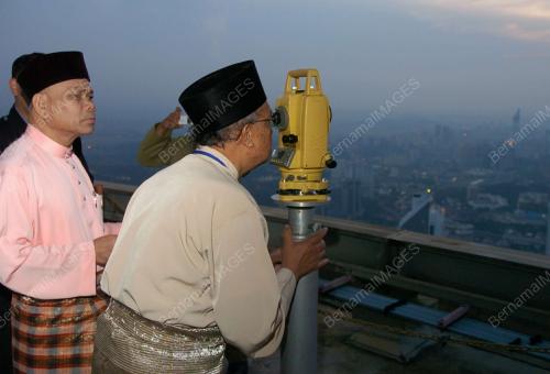 WAN ZAHIDI WAN TEH