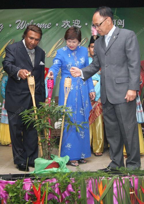 NG YEN YEN