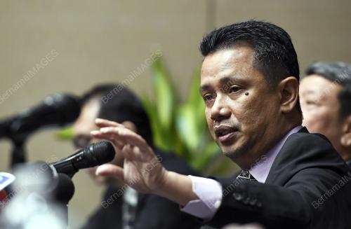 KL33_29092017_BADMINTON