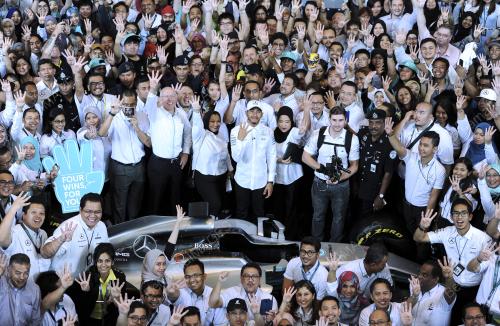 KL33_29112017_LEWIS_HAMILTON_BN201711272666