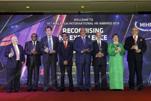 KL33_29112019_HR_BN201911289185