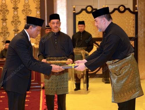 KL33_30012017_PERLANTIKAN_HAKIM