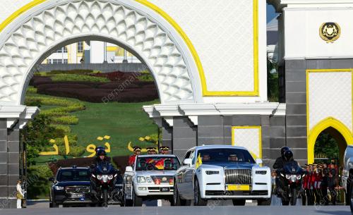 ISTIADAT KEBERANGKATAN BALIK YANG DI-PERTUAN AGONG KE-16