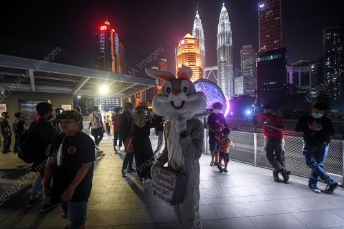 PINTASAN SALOMA MALAM TAHUN BARU CINA