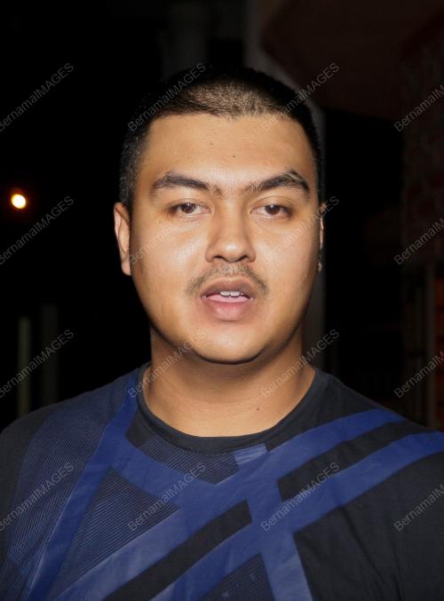 KL34_01032017_PUTERA