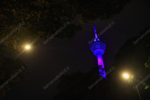 LAMPU BIRU