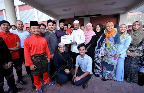 KL34_01072016_PELAJAR
