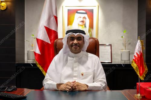 DR WALEED KHALIFA AL MANEA