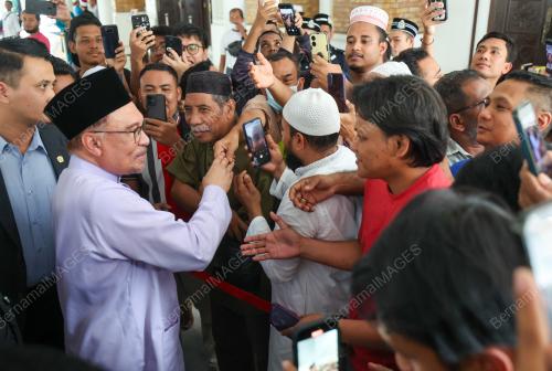 DATUK SERI ANWAR IBRAHIM
