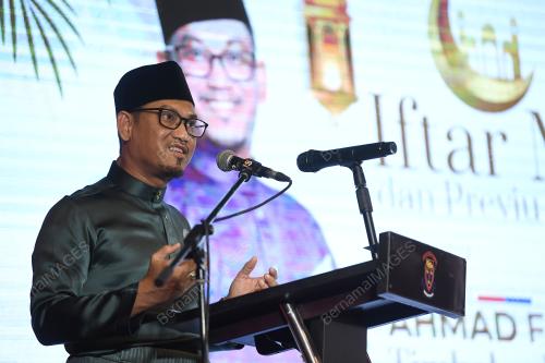 DATUK SERI AHMAD FAIZAL AZUMU