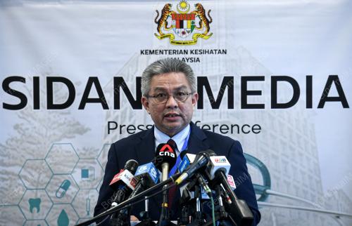 DATUK SERI DR. ADHAM BABA