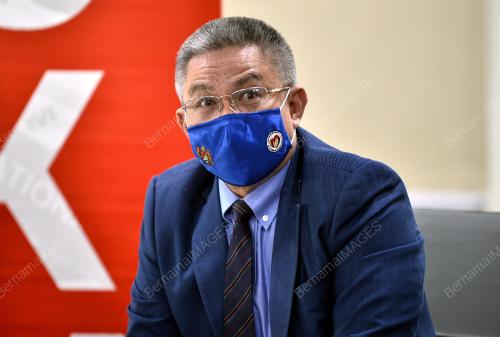 DATUK SERI DR ADHAM BABA