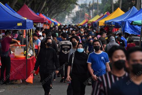 PENGUATKUASA MENJALANKAN PEMANTAUAN PATUHI SOP