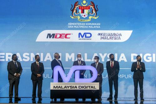 DATUK SERI ISMAIL SABRI YAAKOB