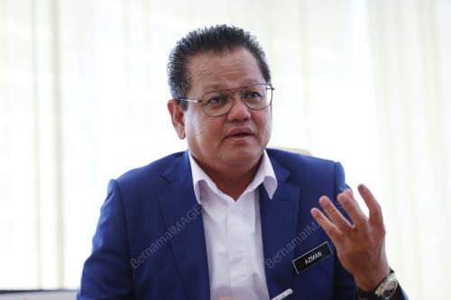 DATUK AZMAN MAHMOOD