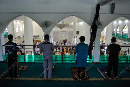 KAPASITI JEMAAH SOLAT JUMAAT, FARDHU DI WILAYAH PERSEKUTUAN