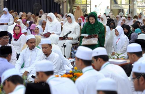 KL34_05032017_ROSMAH_QURAN